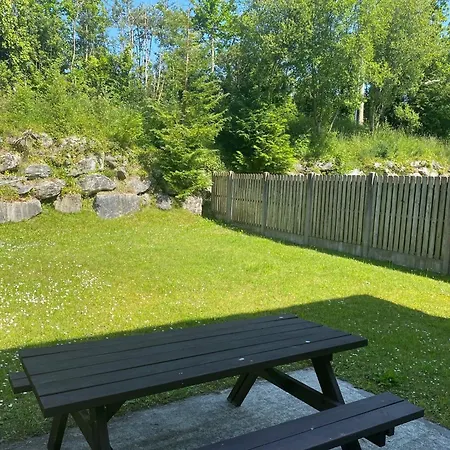 Convenient Spacious 3 Bedroom In Town * Kenmare