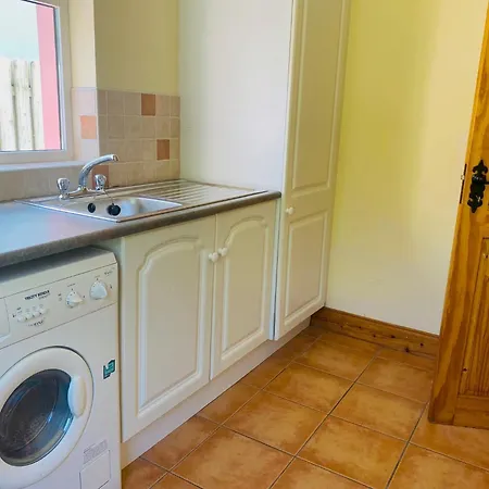 Apartment Convenient Spacious 3 Bedroom In Town Kenmare