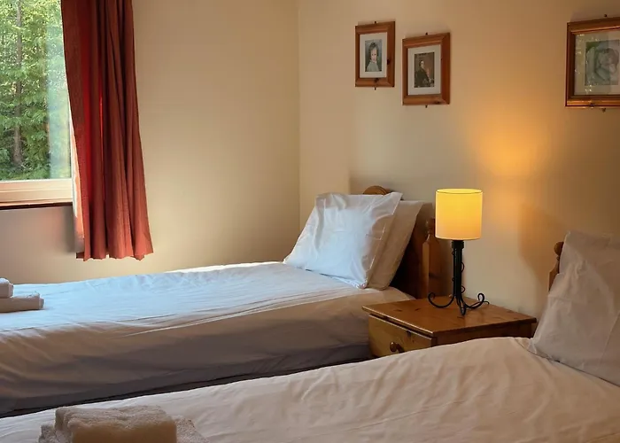 Convenient Spacious 3 Bedroom In Town Kenmare